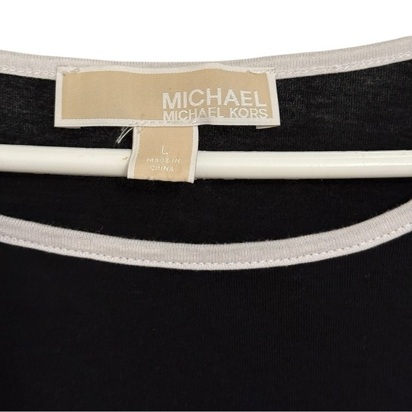 Michael Kors Black Cold Shoulder T-Shirt Large Short Sleeve Casual Top - Picture 3 of 4